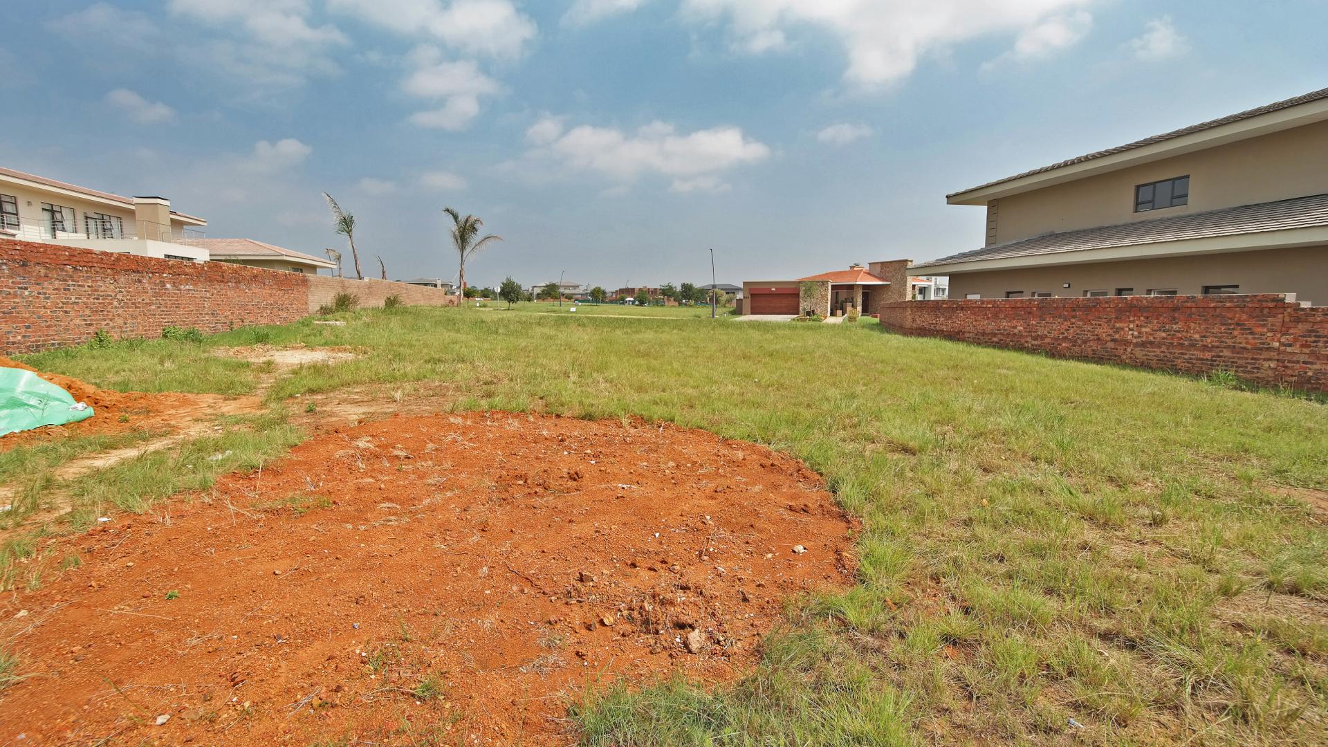 Front View of property in Lombardy Estate