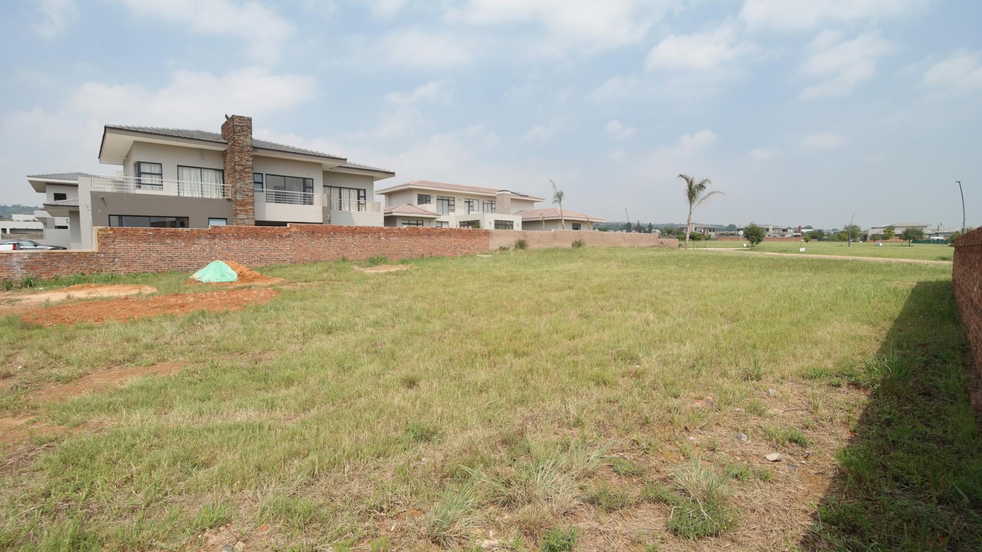 Front View of property in Lombardy Estate