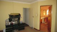 Bed Room 1 - 28 square meters of property in Walkers Fruit Farms SH