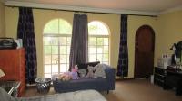 Bed Room 1 - 28 square meters of property in Walkers Fruit Farms SH
