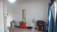 Bed Room 3 - 18 square meters of property in Walkers Fruit Farms SH