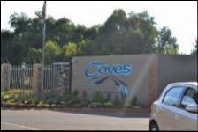 Front View of property in Hartbeespoort