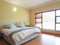 Main Bedroom - 35 square meters of property in The Wilds Estate