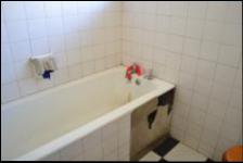 Bathroom 1 - 6 square meters of property in Sunnyside