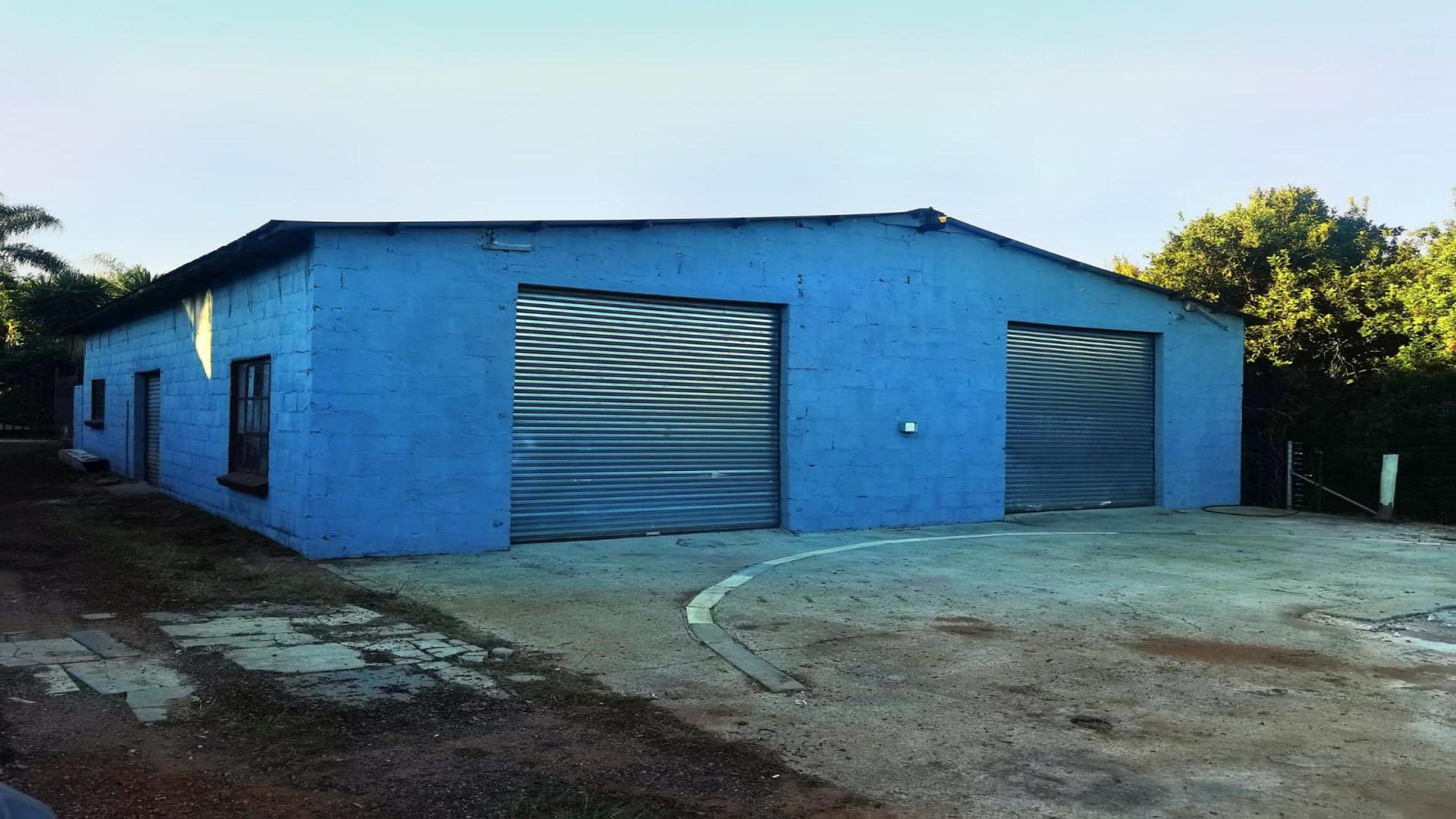 Spaces of property in White River AH