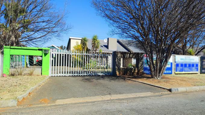 Standard Bank SIE Sale In Execution 3 Bedroom House for Sale in Risiville - MR155076