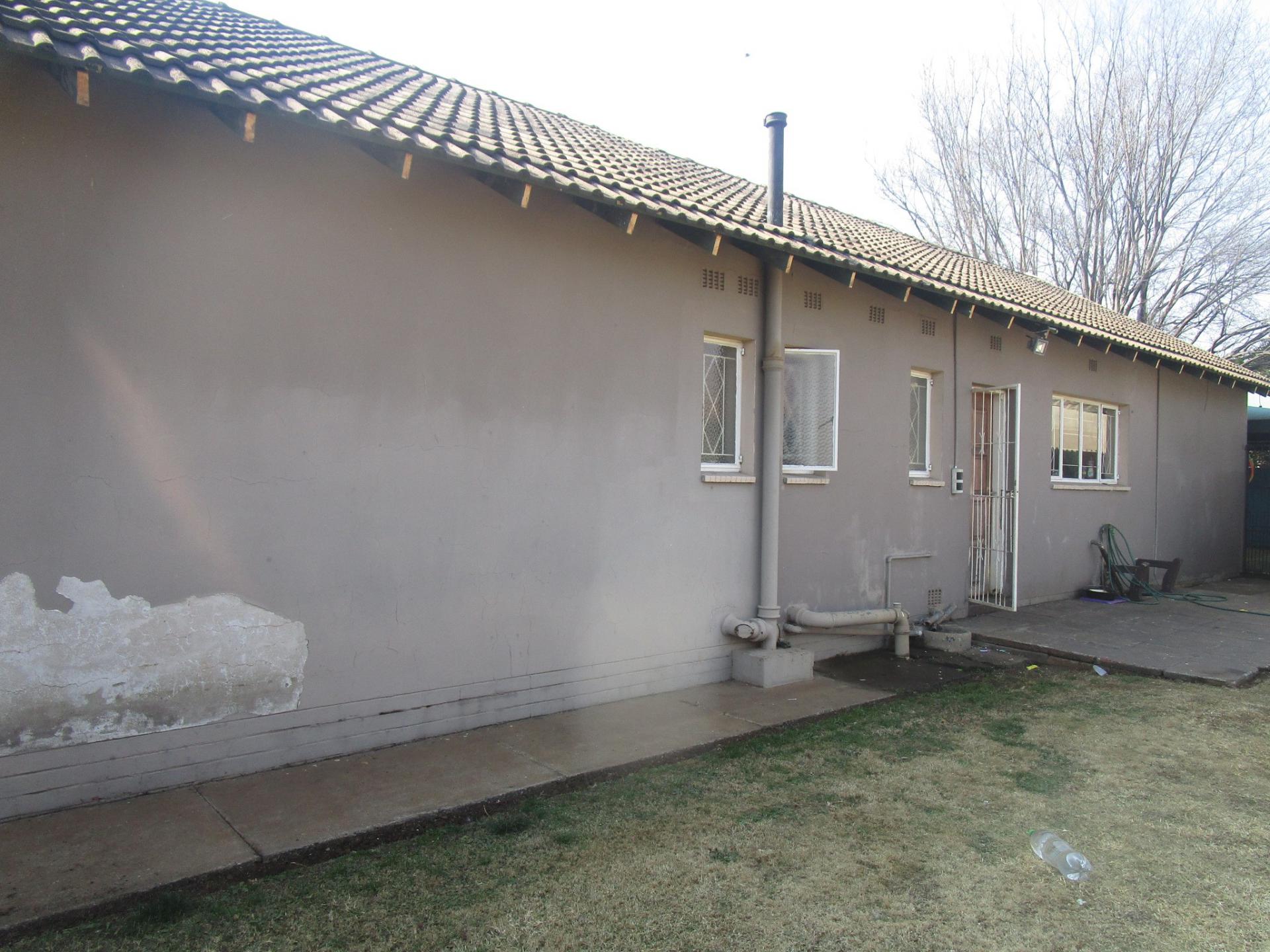 Backyard of property in Risiville