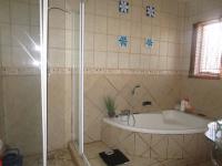 Bathroom 1 - 9 square meters of property in Risiville