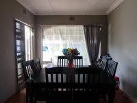 Dining Room - 13 square meters of property in Risiville