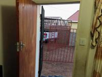 Lounges - 15 square meters of property in Mabopane