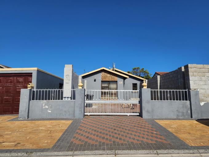 Standard Bank SIE Sale In Execution 3 Bedroom House for Sale in Khayelitsha - MR155159