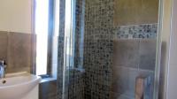 Bathroom 1 - 4 square meters of property in Ifafi