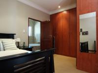 Main Bedroom - 22 square meters of property in Willow Acres Estate