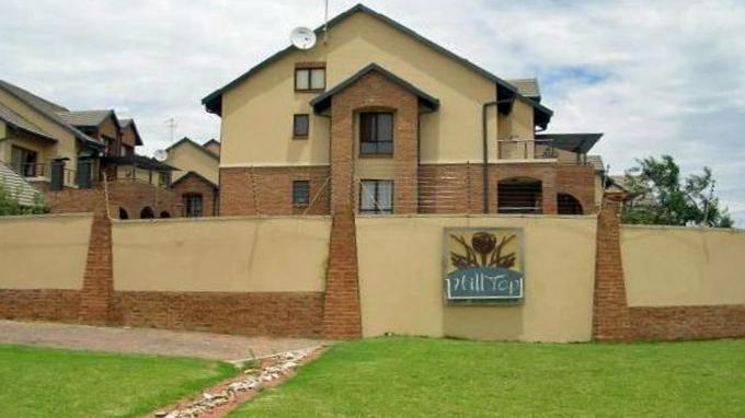 2 Bedroom Sectional Title for Sale For Sale in Midrand - Home Sell - MR155265