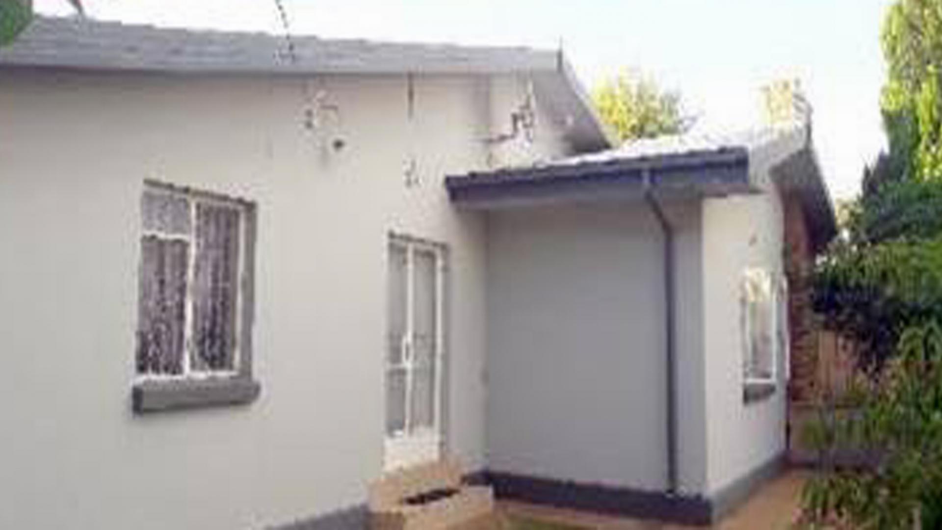 Front View of property in Kuruman