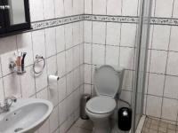 Bathroom 2 of property in Kuruman