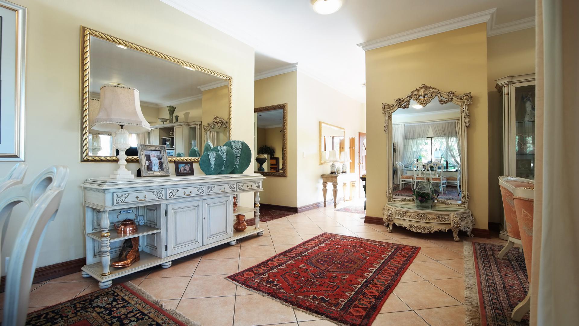 Spaces - 37 square meters of property in The Wilds Estate