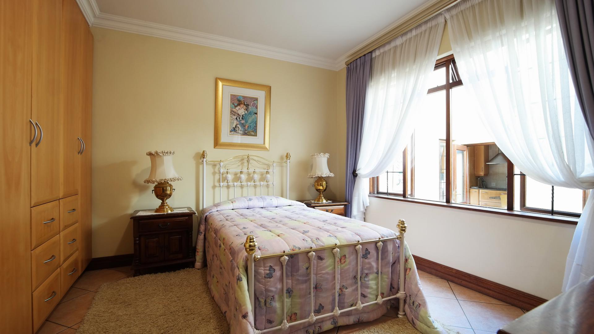 Bed Room 2 - 16 square meters of property in The Wilds Estate