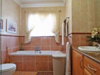 Bathroom 1 - 8 square meters of property in The Wilds Estate