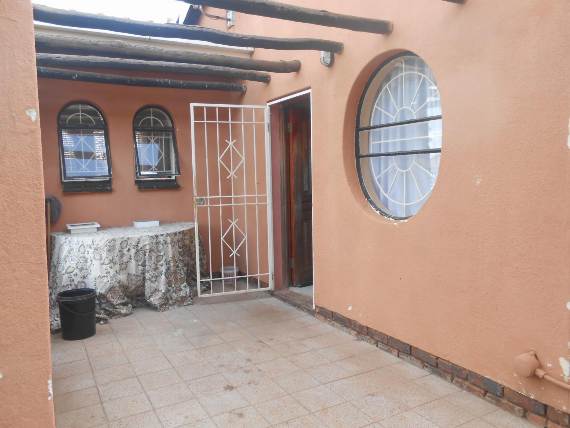 Front View of property in Lenasia South