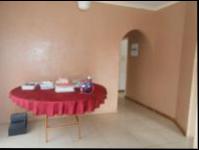 Dining Room - 43 square meters of property in Lenasia South