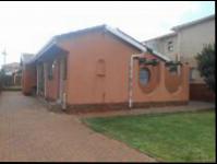 3 Bedroom 2 Bathroom House for Sale for sale in Lenasia South