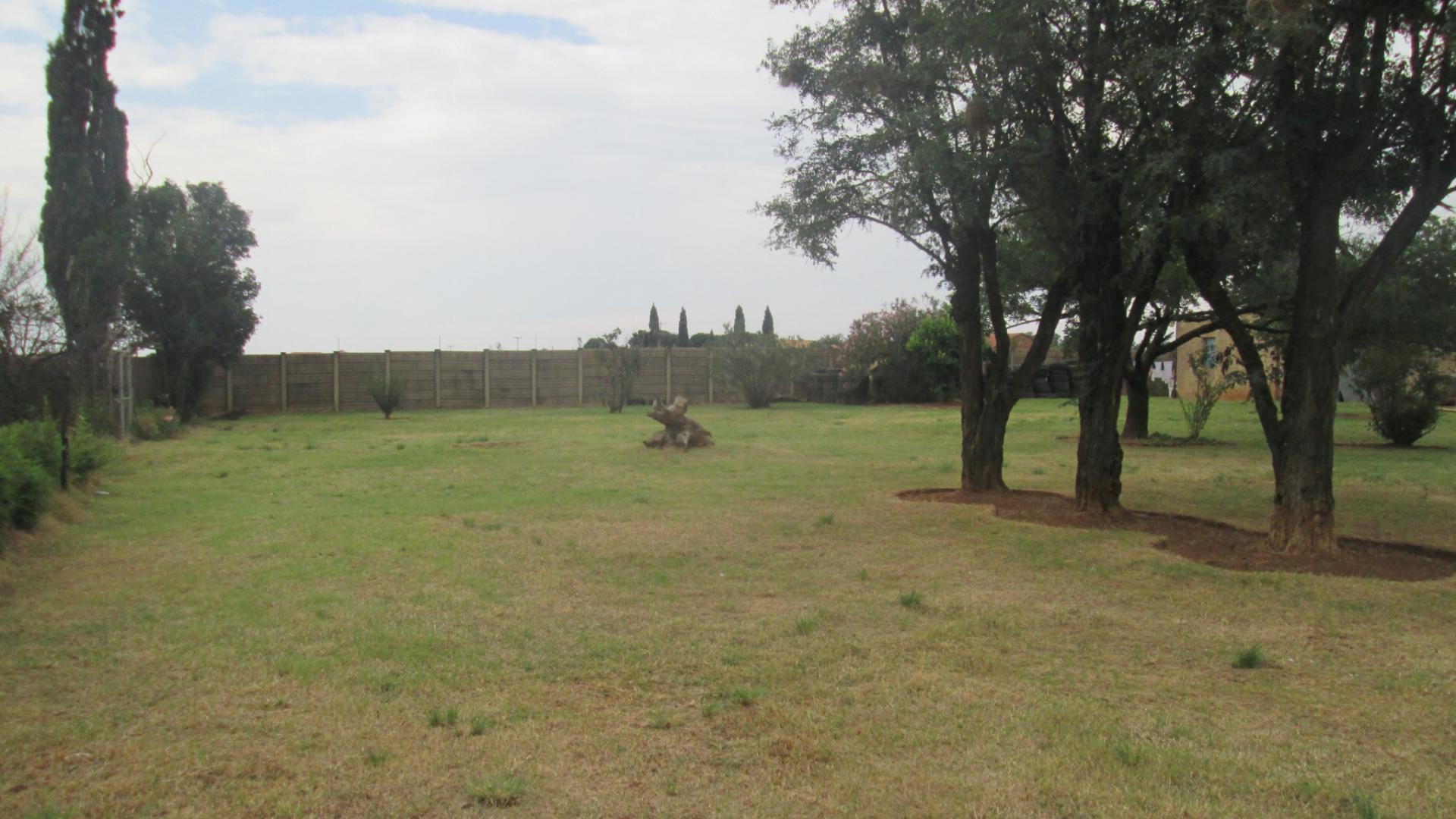 Backyard of property in The Balmoral Estates