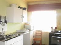 Kitchen - 19 square meters of property in The Balmoral Estates