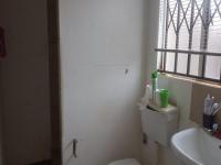 Bathroom 2 - 5 square meters of property in Protea Glen
