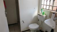 Bathroom 2 - 5 square meters of property in Protea Glen