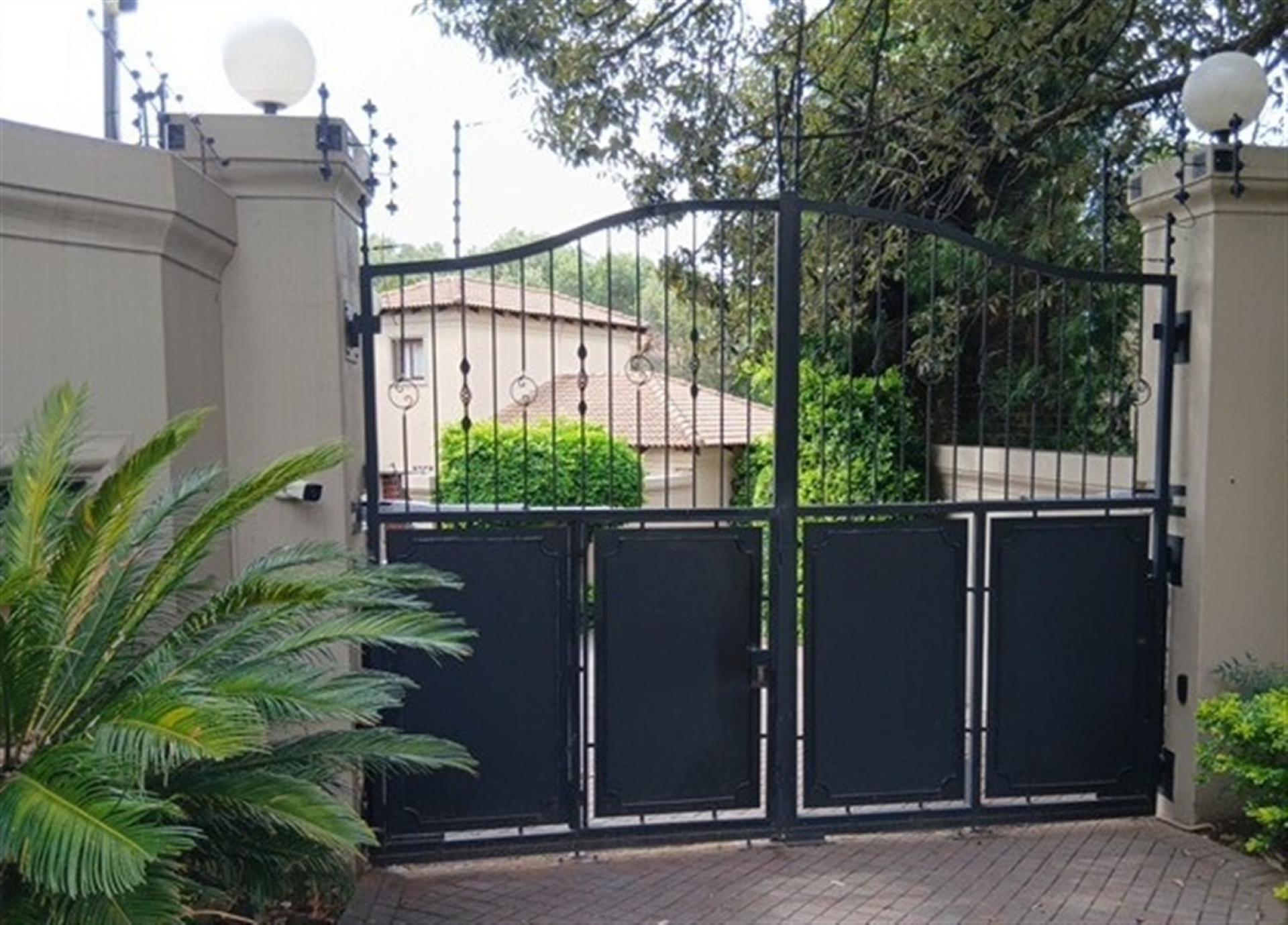 Front View of property in Bryanston