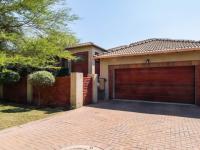 Front View of property in Silver Lakes Golf Estate