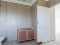 Bathroom 2 - 10 square meters of property in The Ridge Estate
