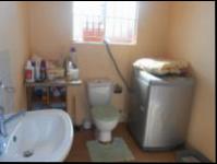 Bathroom 2 - 9 square meters of property in Lenasia South