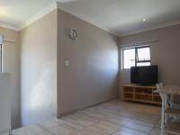 Lounges - 42 square meters of property in Heron Hill Estate