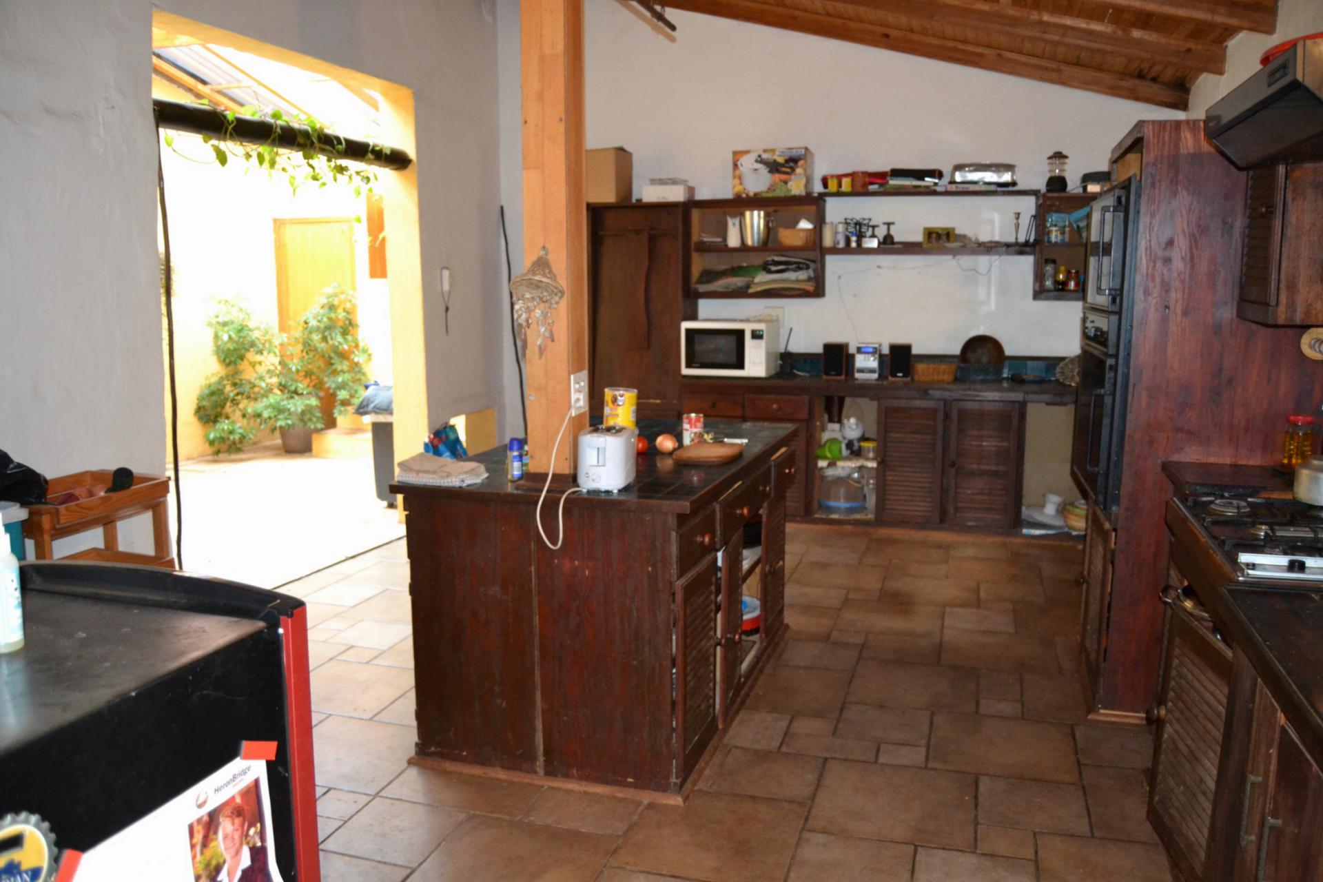 Kitchen - 34 square meters of property in Pretoria Rural