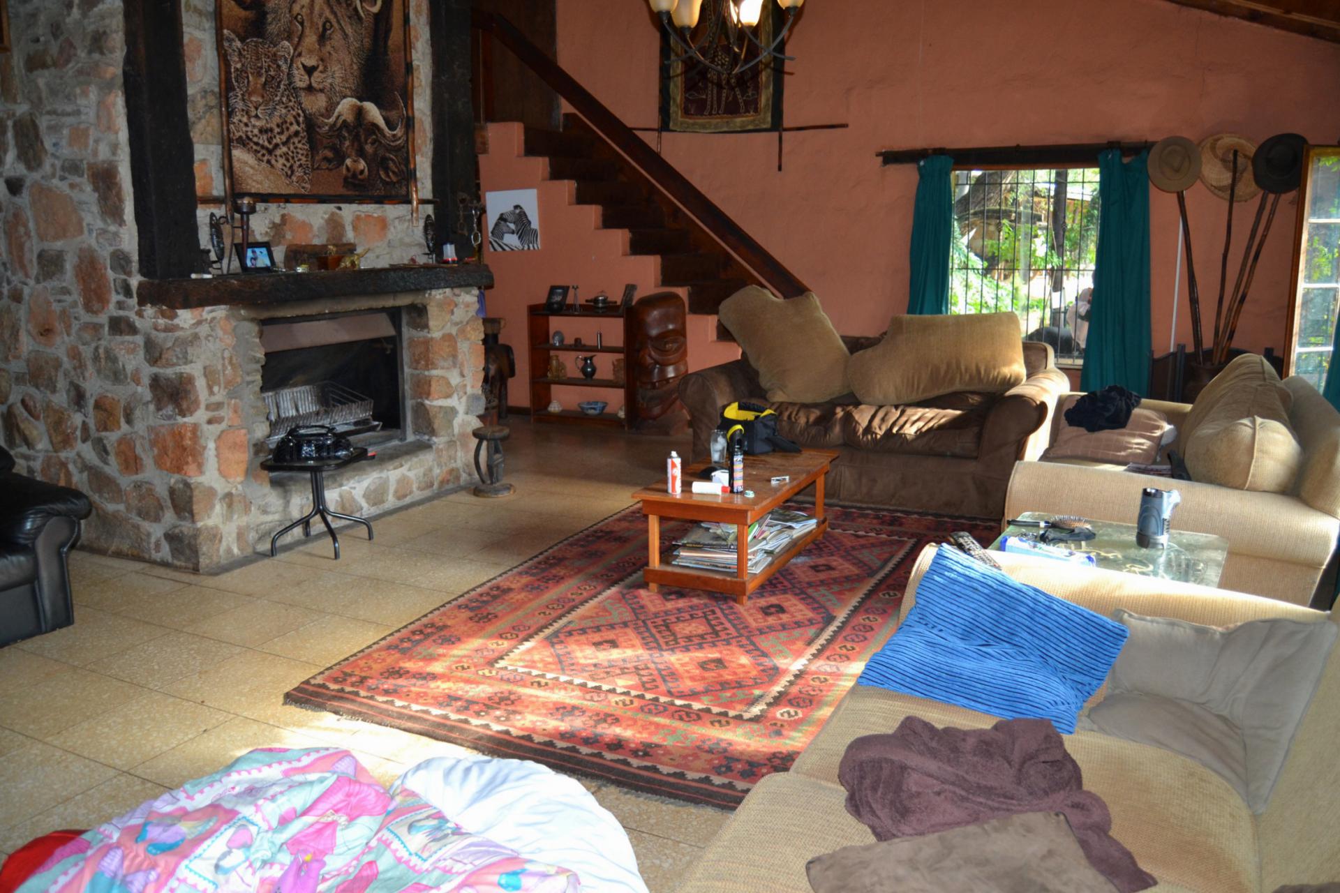 Lounges - 59 square meters of property in Pretoria Rural