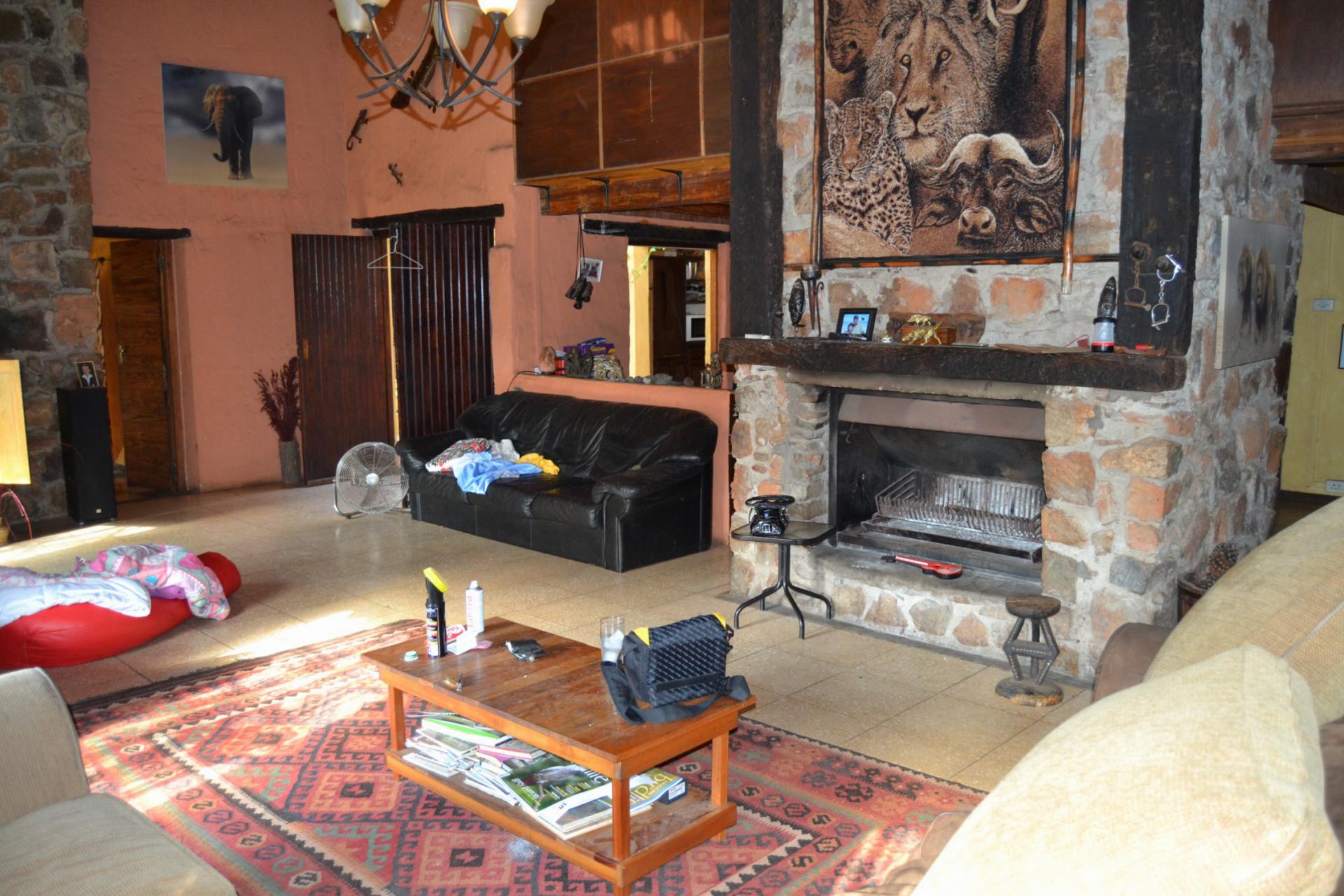 Lounges - 59 square meters of property in Pretoria Rural