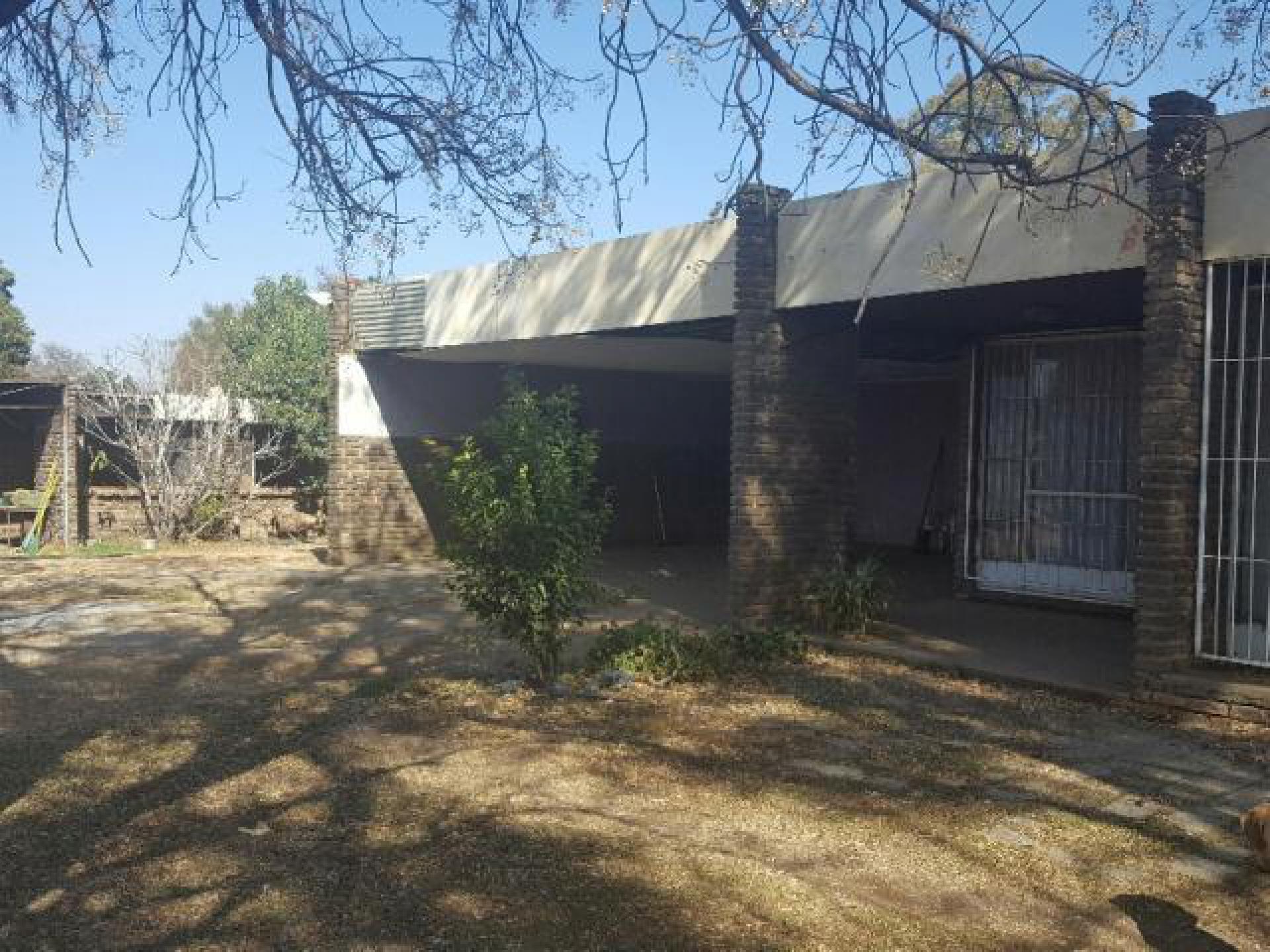 Front View of property in Potchefstroom