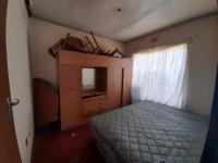 Bed Room 1 - 9 square meters of property in Mohlakeng