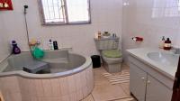 Bathroom 1 of property in Erasmia