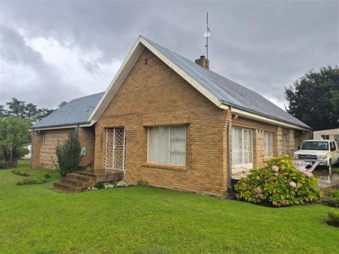 Standard Bank SIE Sale In Execution 3 Bedroom House for Sale in Fouriesburg - MR156548