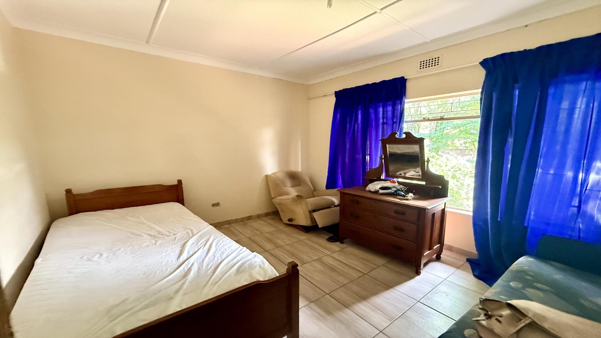 Bed Room 1 of property in Vryheid