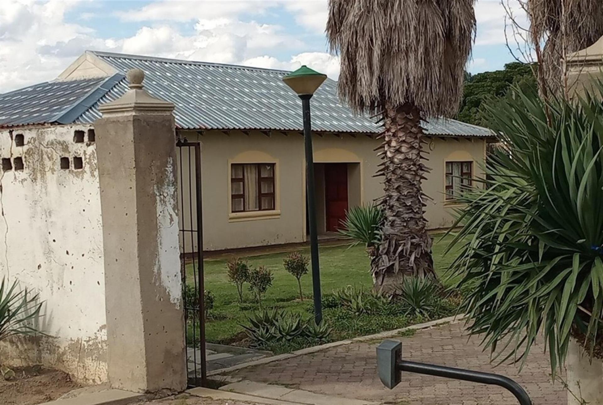 Front View of property in Matatiele