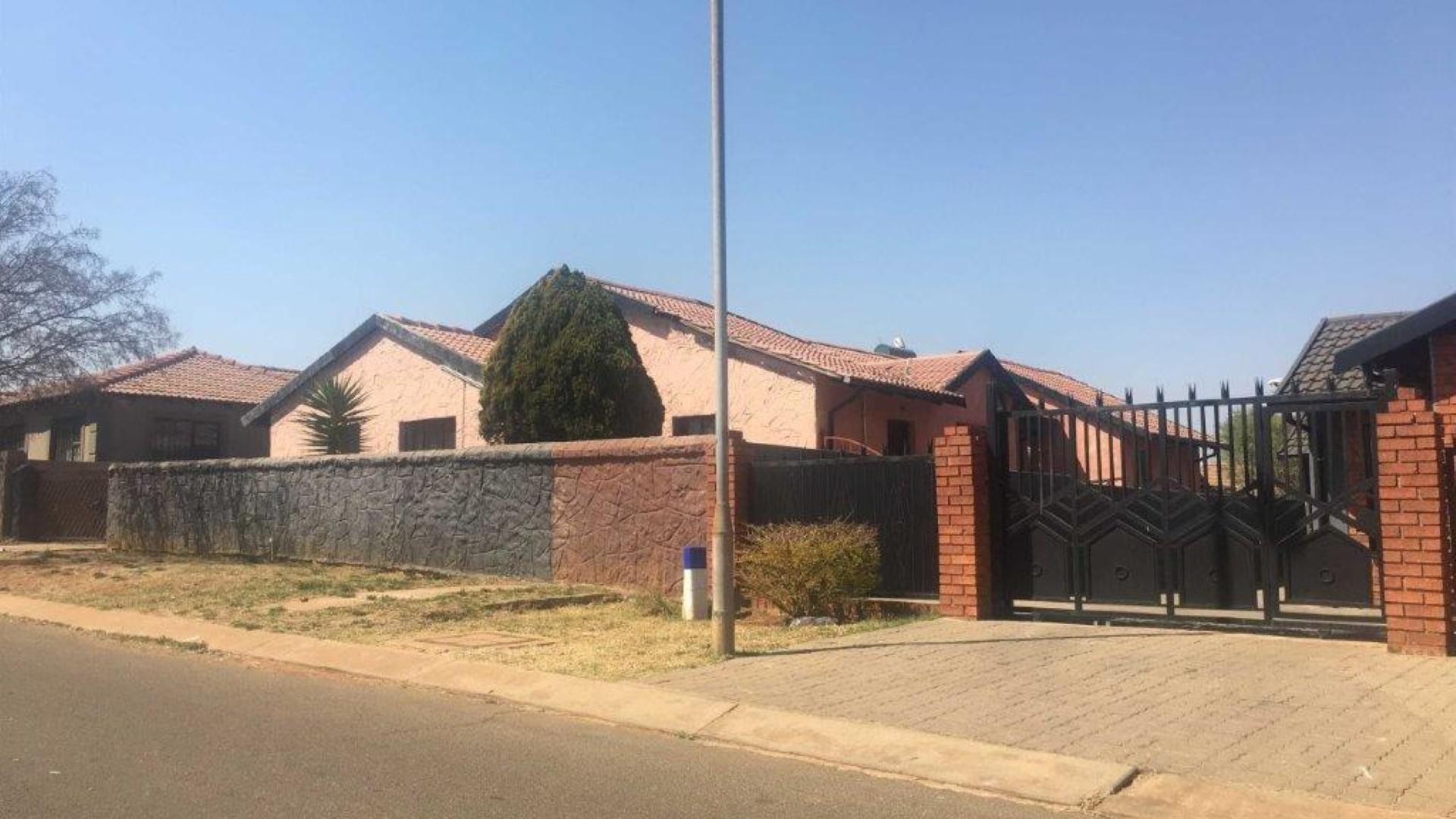 Front View of property in Ennerdale