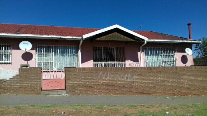 Standard Bank SIE Sale In Execution 3 Bedroom House for Sale in Lorentzville - MR157093