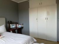 Bed Room 1 of property in Berea - DBN