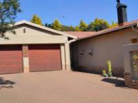 3 Bedroom 2 Bathroom House for Sale for sale in Marais Steyn Park