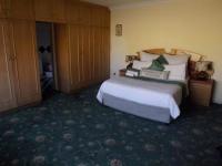 Main Bedroom of property in Bonela