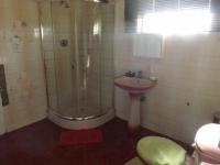 Bathroom 2 of property in Bonela